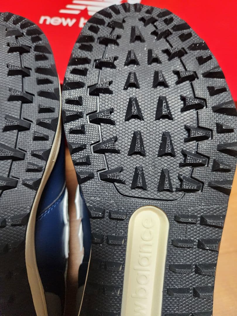 ニューバランス　ゴルフシューズ 　24cm