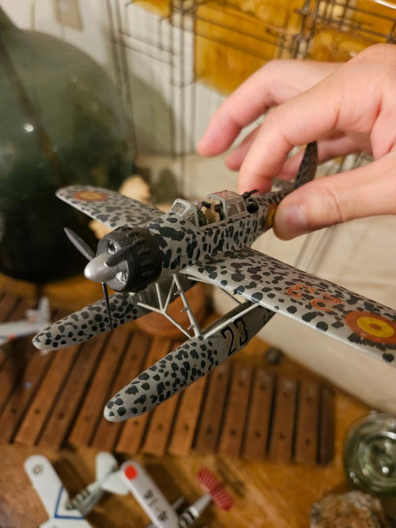 飛行機　戦闘機　模型　プラモデル　航空自衛隊　水上　ドイツ　日本軍　昭和レトロ