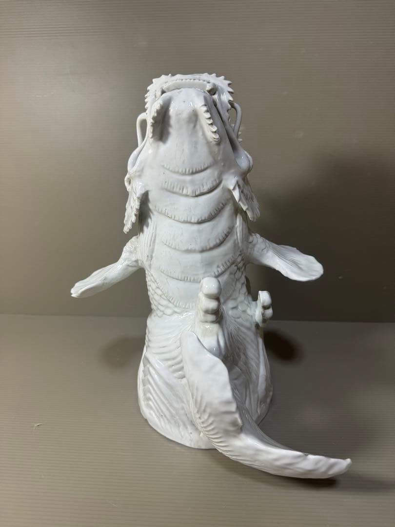 2330 激レア　龍首魚尾　平戸白磁龍置物　時代物