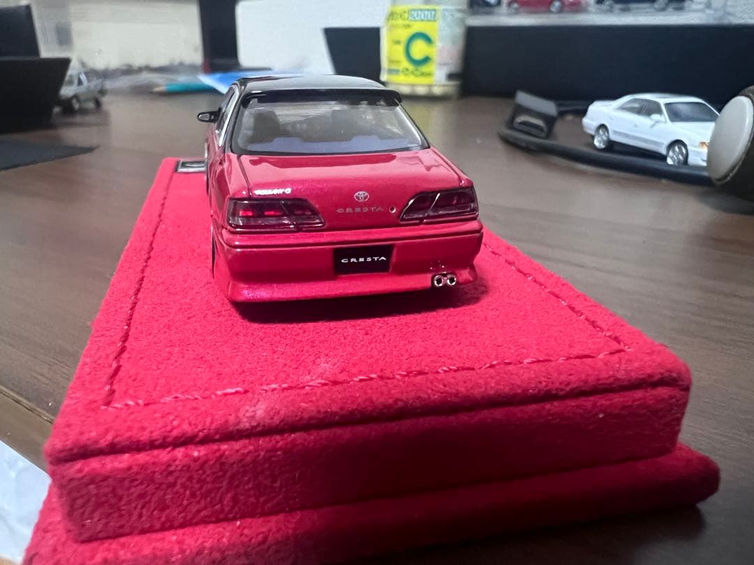 トヨタ CRESTA 1/64 ミニカー
