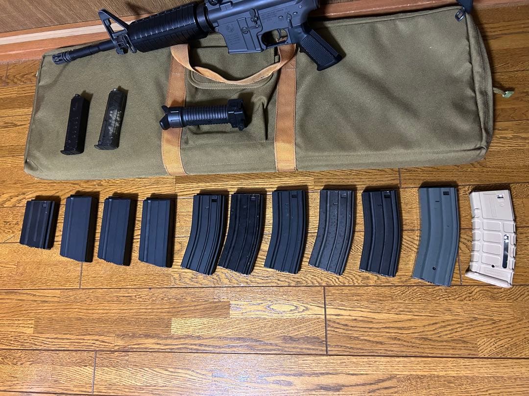 東京マルイ　スタンダード電動ガン　M4A1(