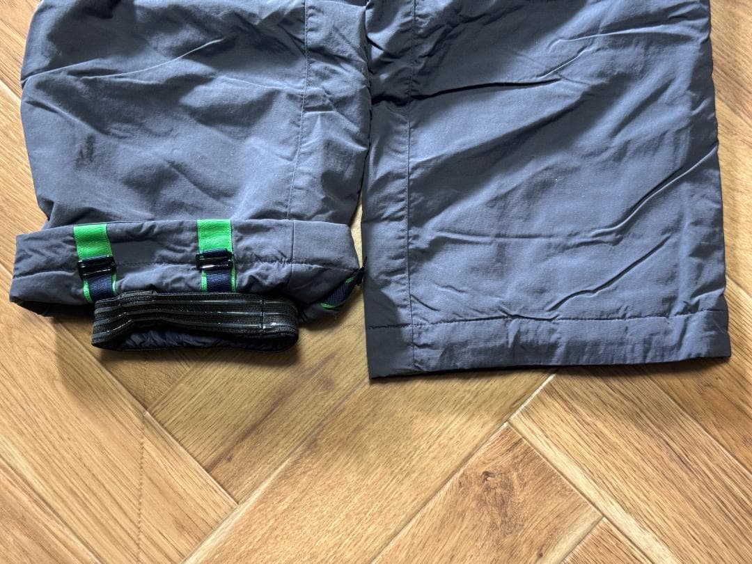 モンベル スノーウェア上下セット 130cm グローブ付き