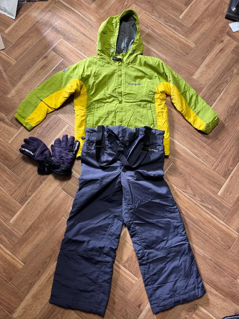 モンベル スノーウェア上下セット 130cm グローブ付き