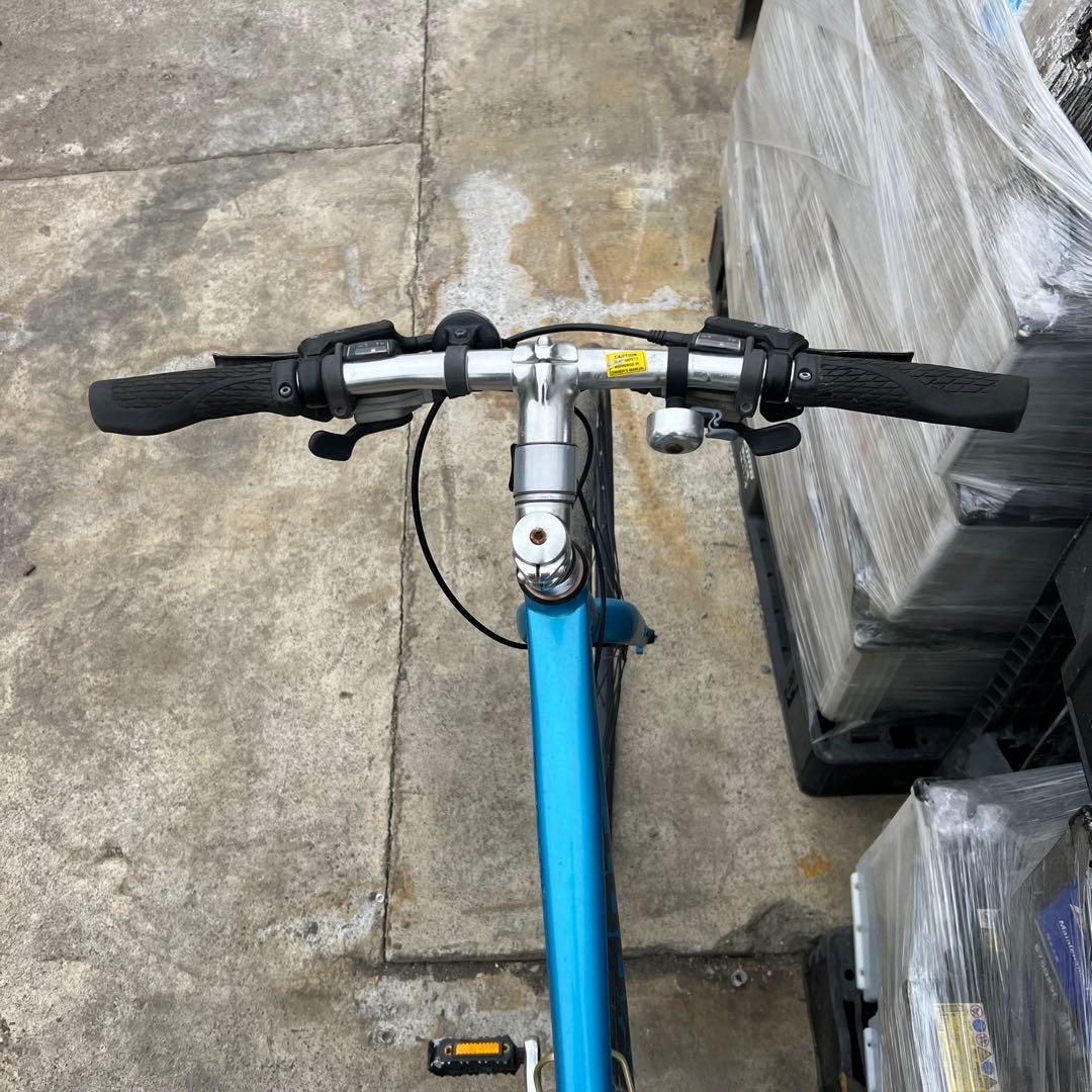 GIANT ジャイアント ESCAPE クロスバイク アルミボディ700*32C