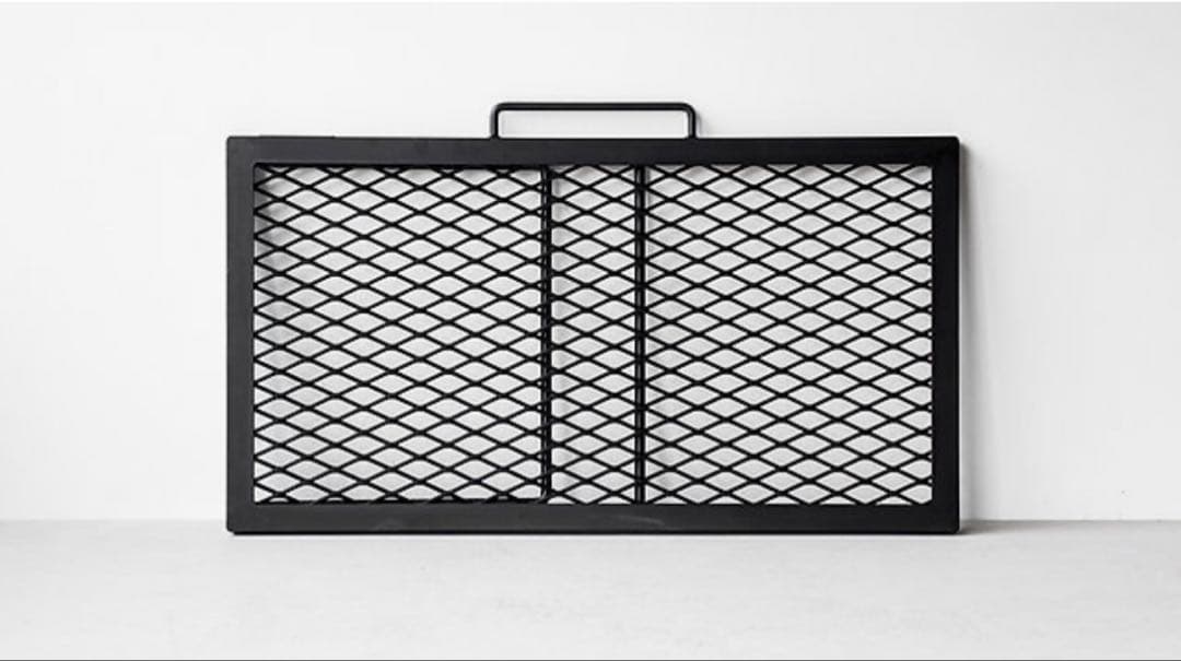 サンゾー工務店　アイアンテーブル