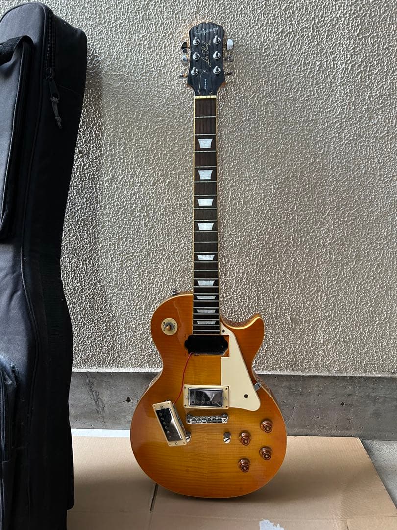 Epiphone レスポール　エレキギター　Gibson エピフォン　ギグバッグ