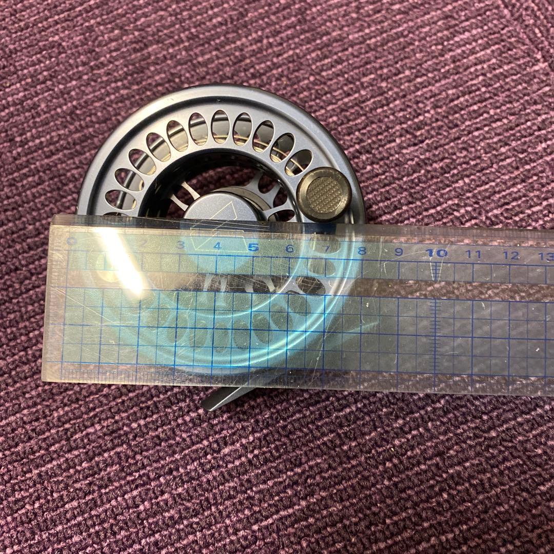 超希少　VARIVAS フライリール美品　中古