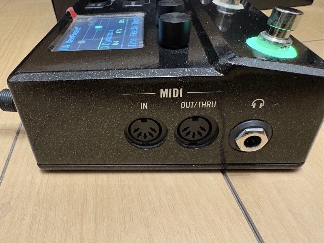 LINE 6 HX Stomp ギターエフェクター