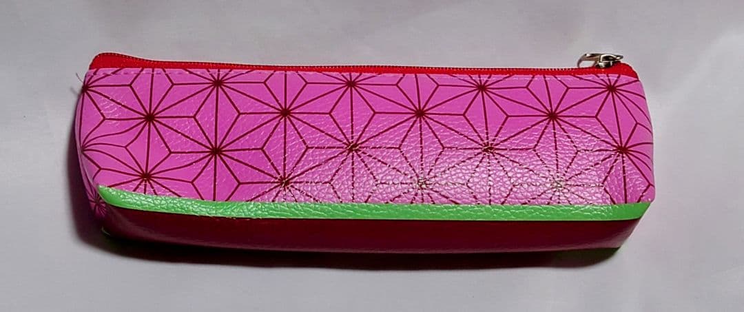 鬼滅の刃グッズ他。