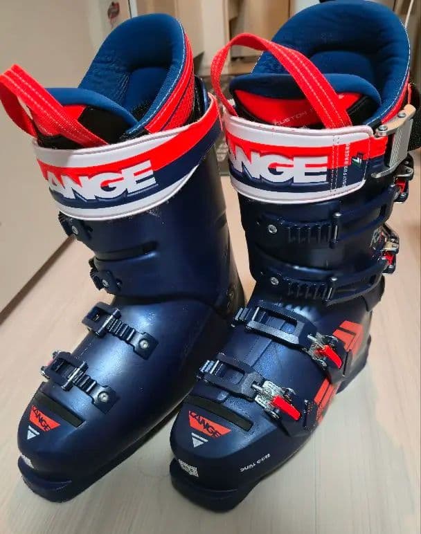 スキー LANGE RS 130 LV 25-25.5cm