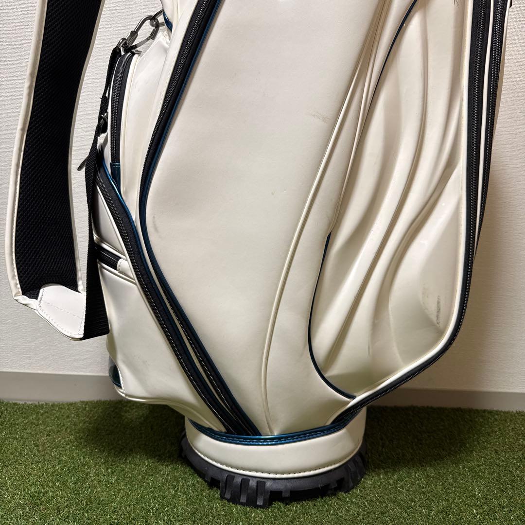 TaylorMade テーラーメイド プレミアムクラシック キャディバッグ