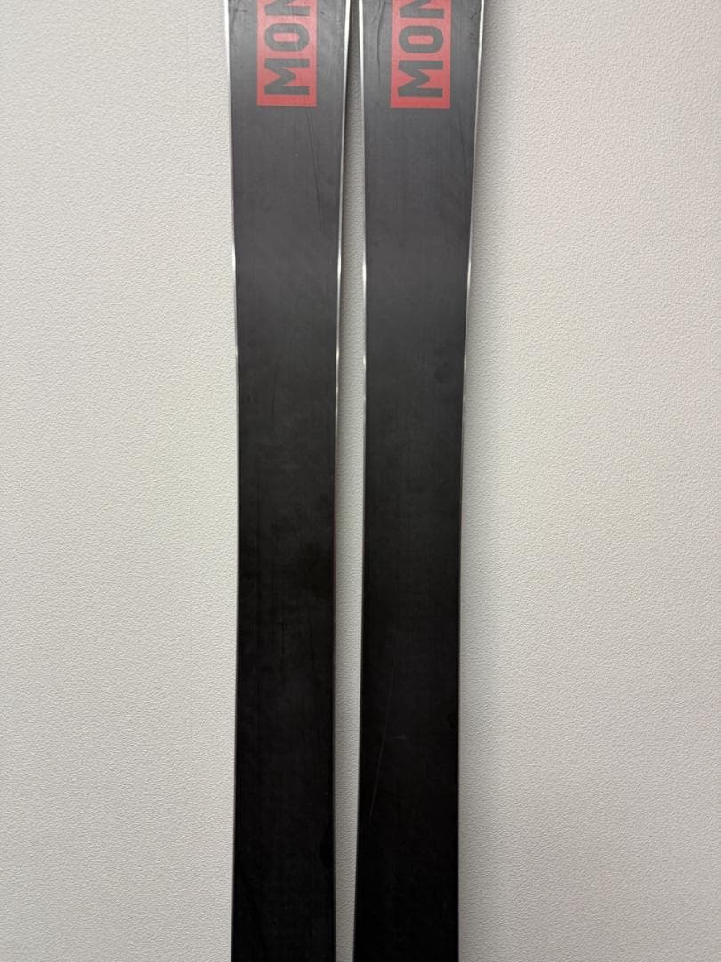 24-25 美品 Moment Countach 104 176cm モーメント
