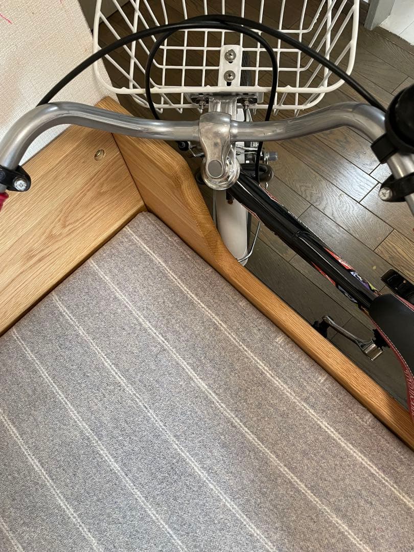 TOMICA 幼児用自転車 前カゴ付き　16インチ