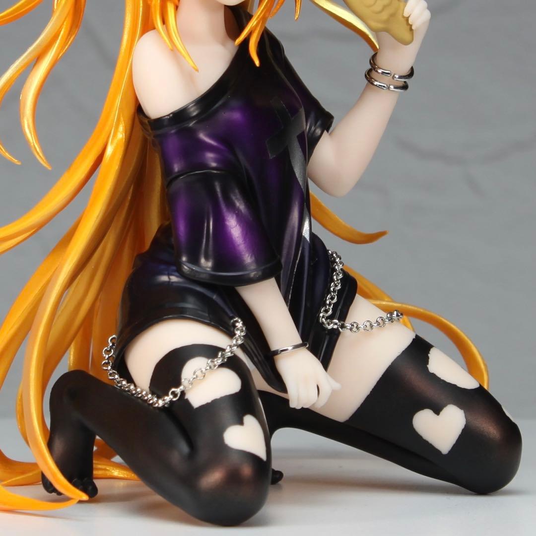 Z*u様 フィギュア　とらぶる　金色の闇　リペイントフィギュア　リペイント　美少