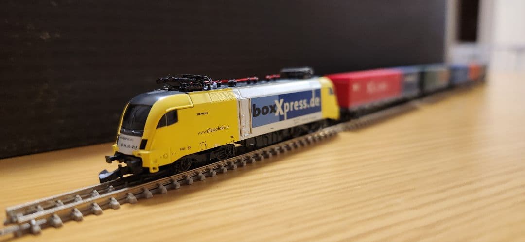 メルクリンミニクラブ 81432 電気機関車+コンテナ貨車セット おまけレール付