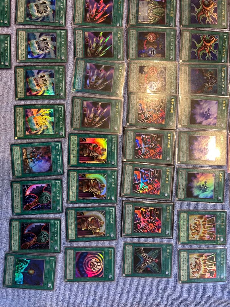 遊戯王OCG デュエルモンスターズ 魔法カード 77枚 引退品 まとめ売り