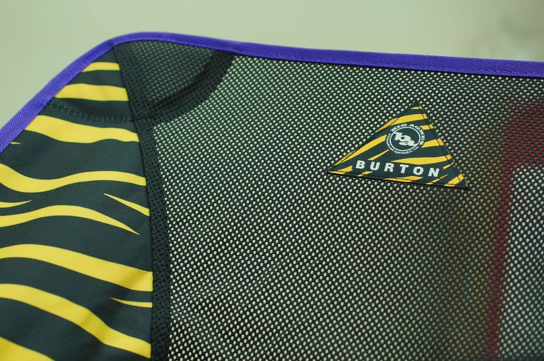 美品-2 BURTON バートン 限定 Helinox ヘリノックス チェアワン