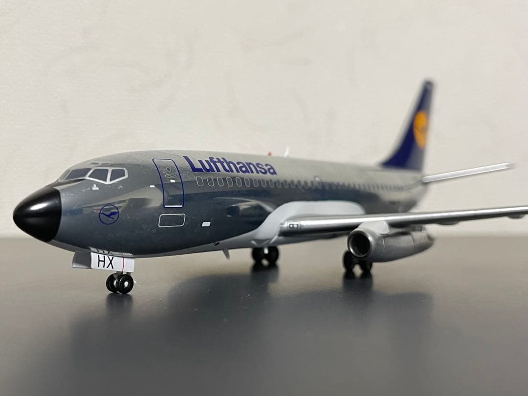 ルフトハンザ旅客機 B-737-200ポリッシュ仕上