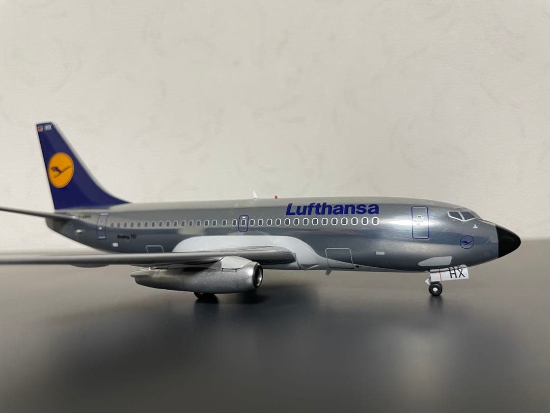 ルフトハンザ旅客機 B-737-200ポリッシュ仕上