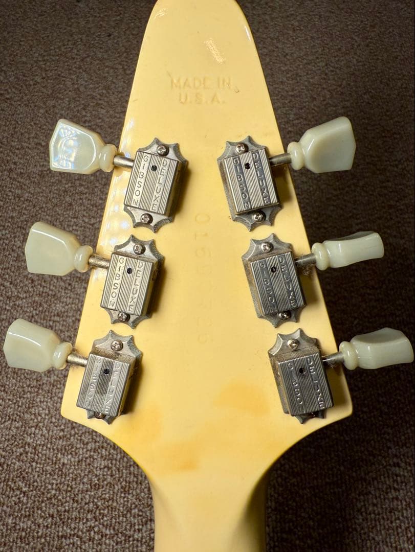 【ギブソンUSA】フライングV クラシックホワイト（ハードケース付）