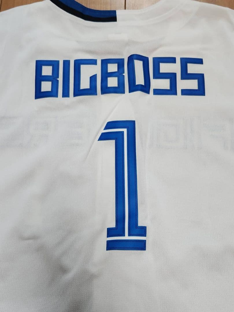 新品、未使用 日本ハムファイターズ ビッグボス ユニフォーム Lサイズ