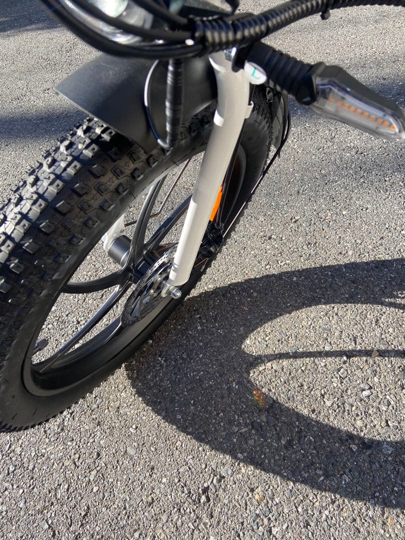 電動自転車 20インチ 折りたたみ