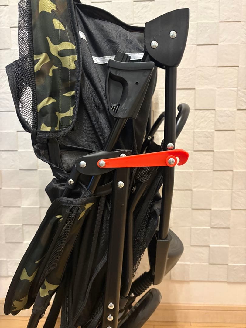 ペットカート メッシュカバー付き　ペットバギー　迷彩柄　犬　三輪バギー