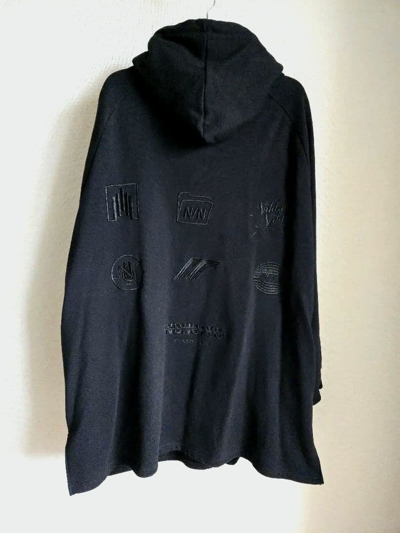 【マツ】NIL DUE NIL UN パーカー