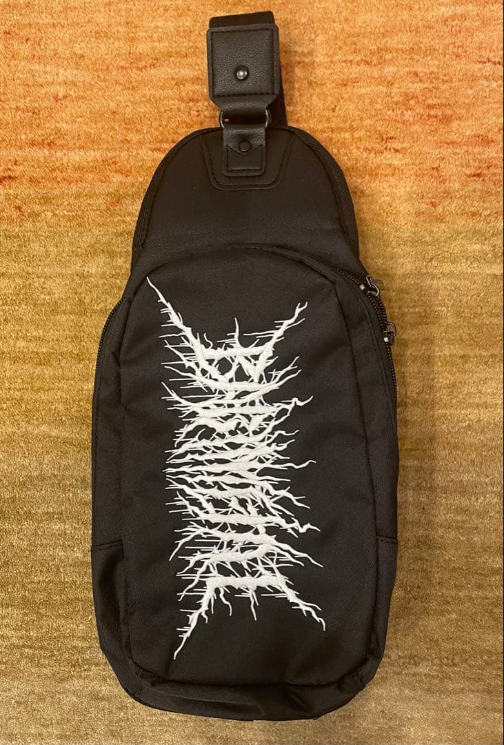 BABYL ボディバッグ