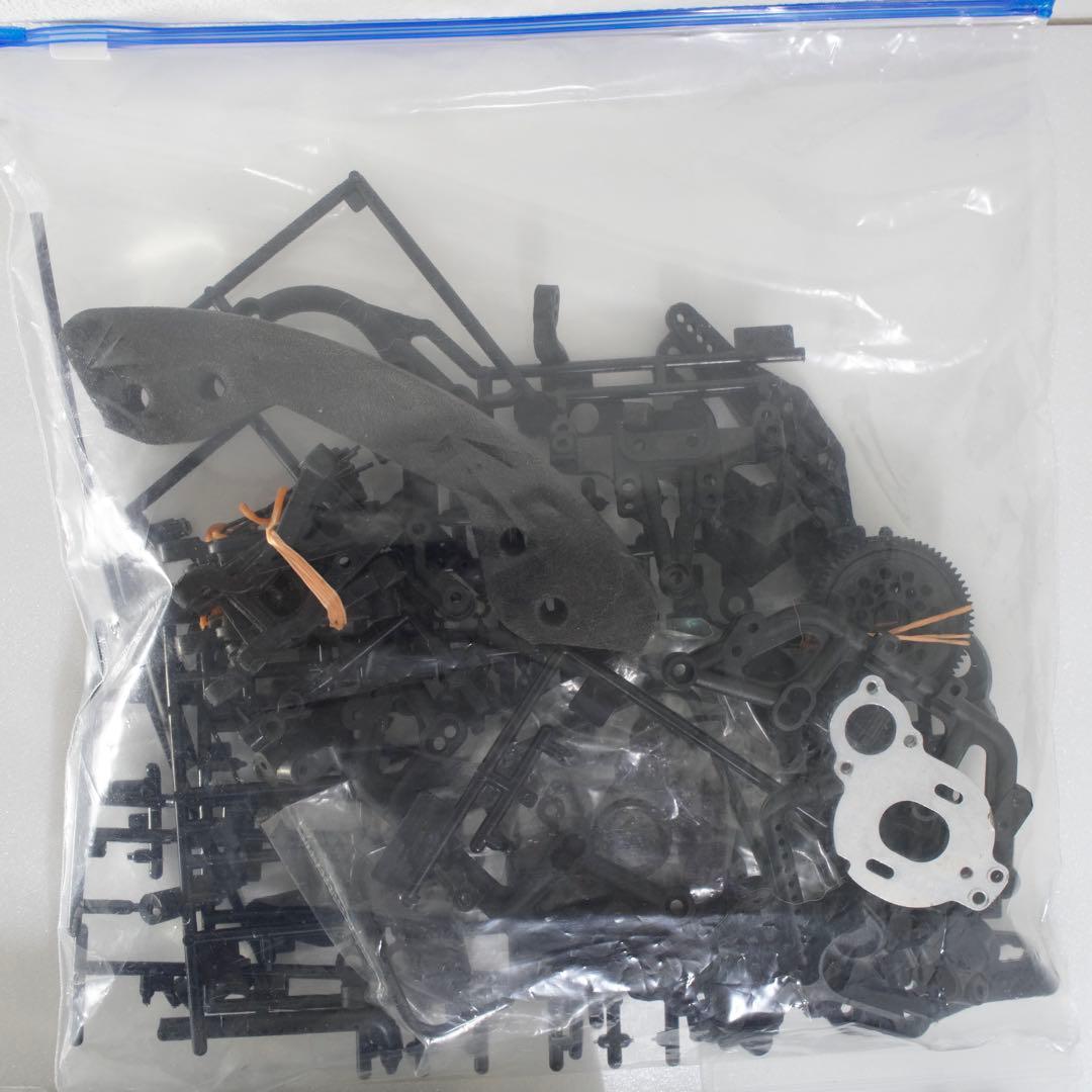 タミヤ　XV01シャーシ　オプションパーツ使用　ほぼ1台分の交換部品も付属！