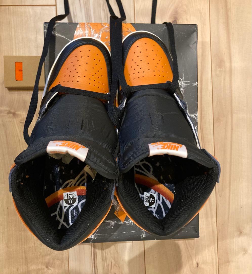 エアジョーダン1 レトロ HIGH OG メンズシューズ　オレンジ/ブラック