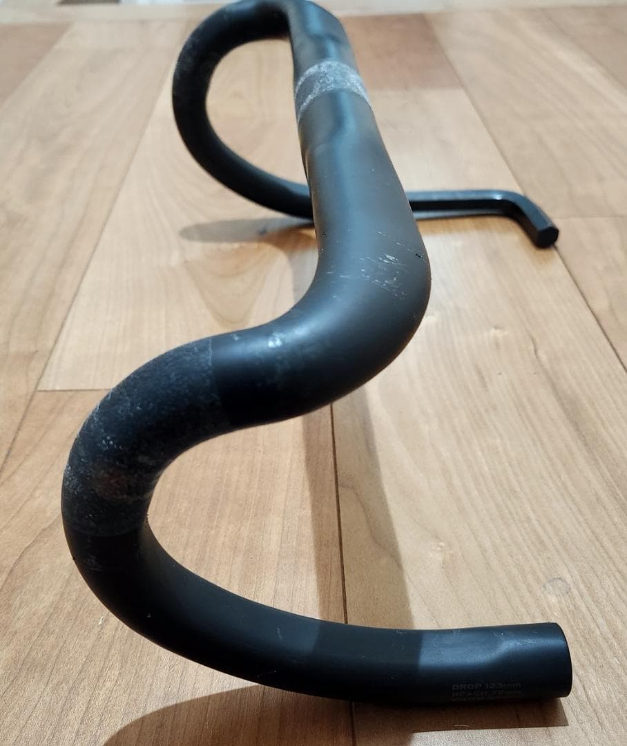 ROVAL ALPINIST HANDLEBAR C-C 380mm　カーボン