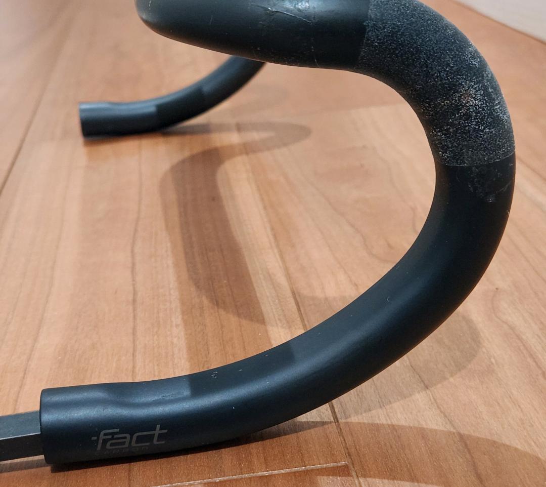 ROVAL ALPINIST HANDLEBAR C-C 380mm　カーボン