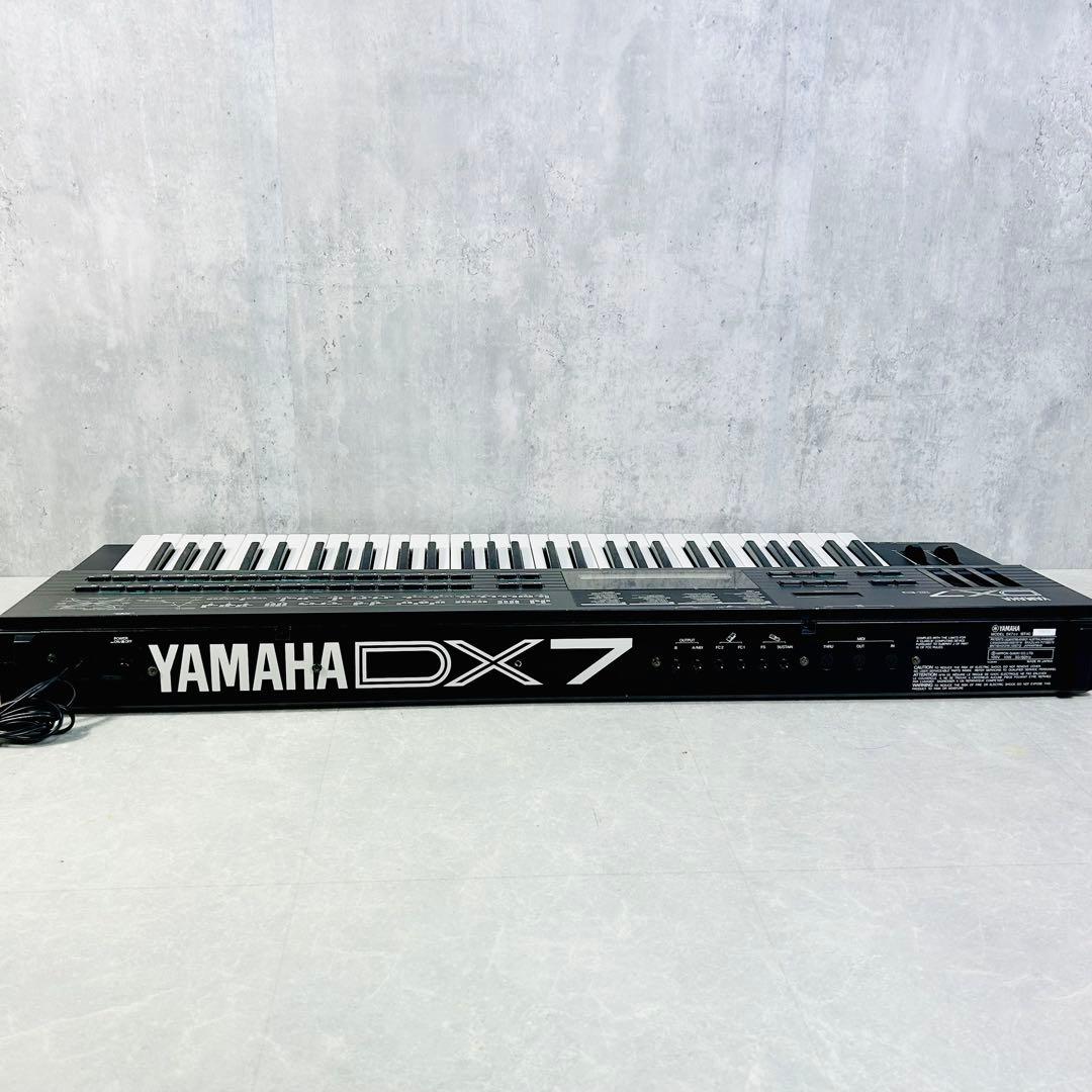 YAMAHA DX7 II-D シンセサイザー　ヤマハ