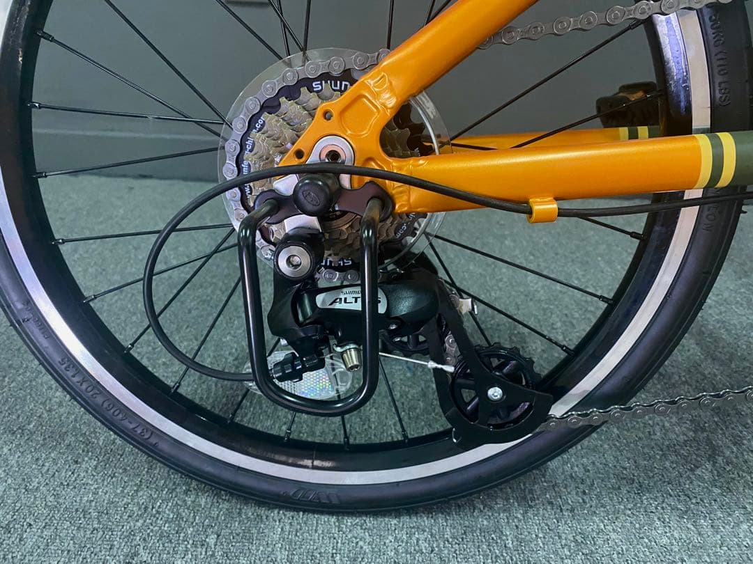 新品未使用PANTHER 20インチ 折りたたみ自転車 8段変速 アルミフレーム