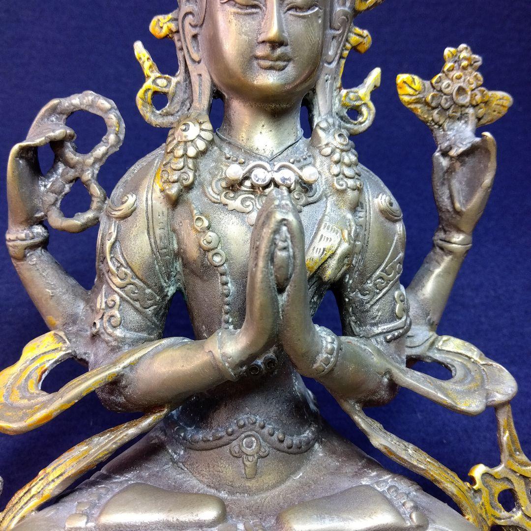 チベット仏像　四肩観世音菩薩