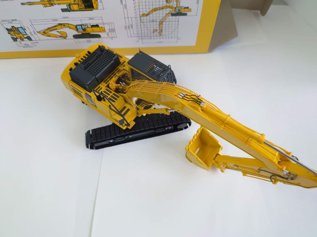 コマツ建機 PC450LC 1/50