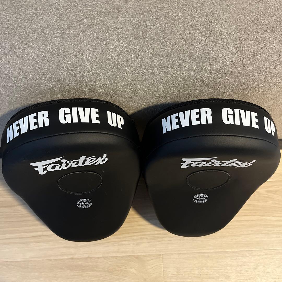 Fairtex フォーカスミット FMV13