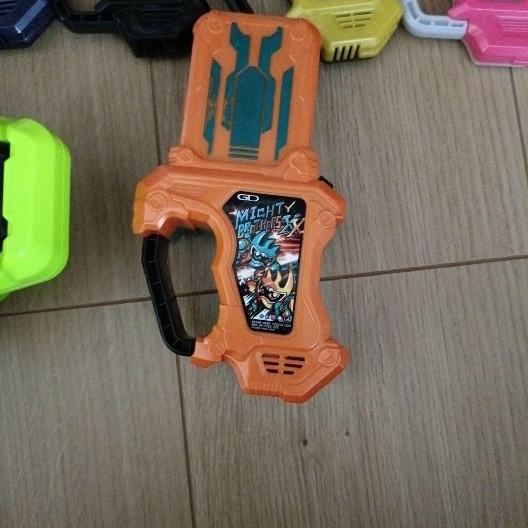 N*e様 仮面ライダーエグゼイド 仮面ライダーエグゼイド 変身ベルトなどまとめ売