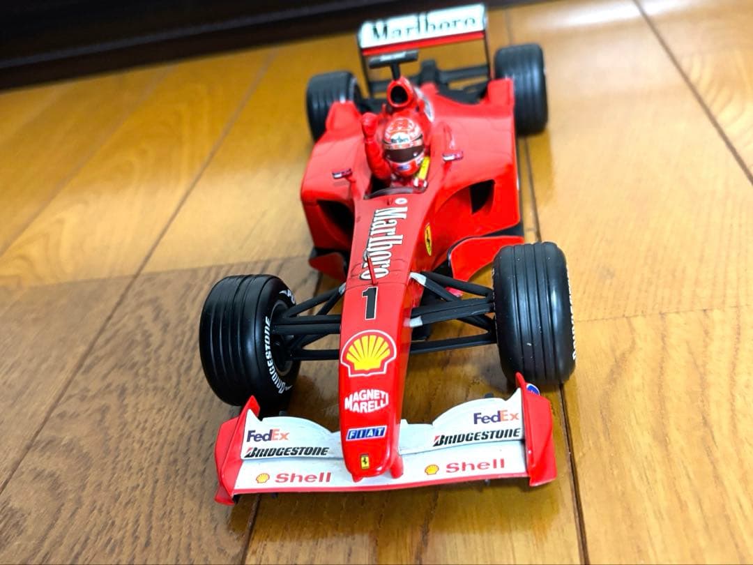 Ferrari F1 2001 WORLD CHAMPIONS 1/18ミニカー