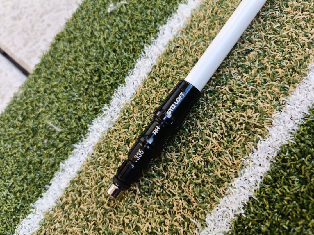 ツアーAD　GC 6S ドライバー用　テーラーメイド　スリーブ付