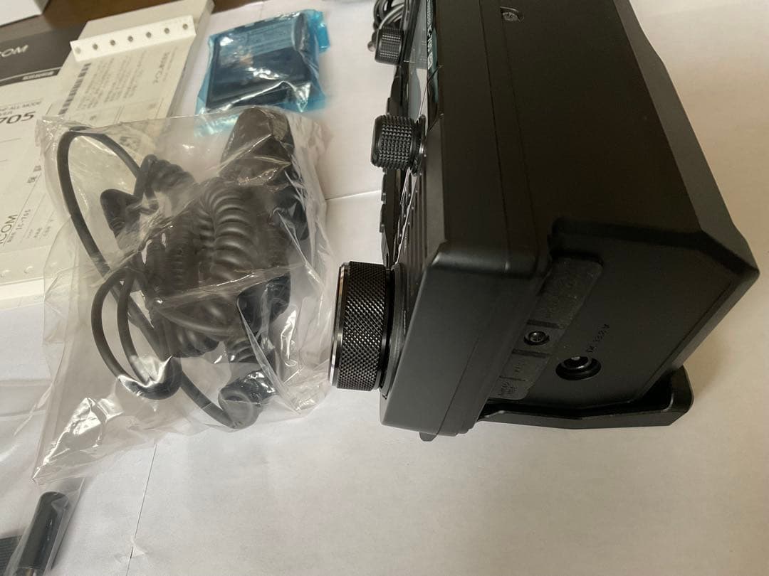 ICOM IC-705 トランシーバー 中古品