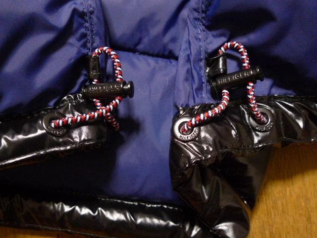 【大きい】XLXXL日本サイズ位トミーヒルフィガーUSA限定極暖ダウンジャケット