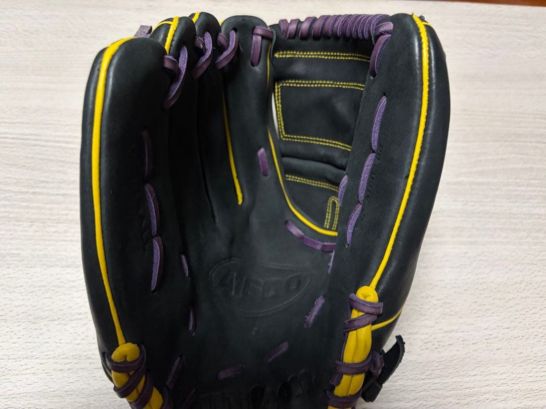 WILSON 野球グローブ A1600（左投げ用）