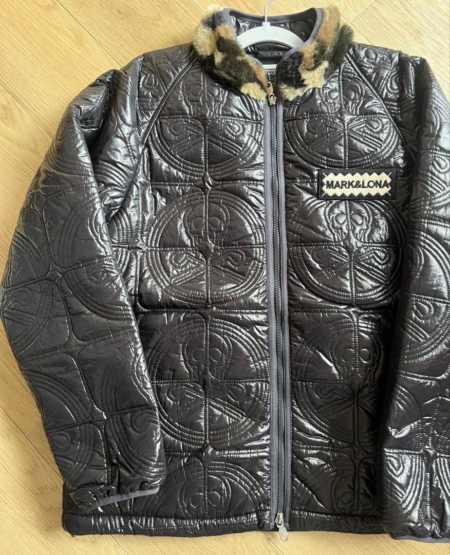 引越し叩き売り！マーク&ロナ　防寒ブルゾン