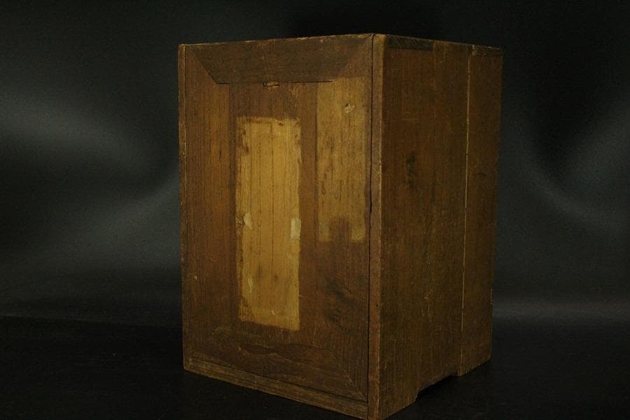 中国美術 白磁 陽刻草花紋 瓶(ZE663)