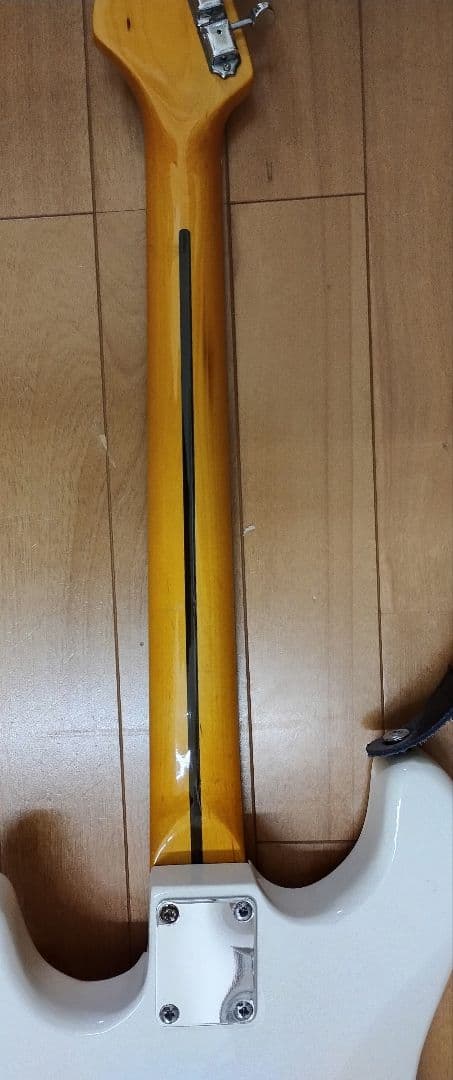 コンポーネントギター(Dimarzio PU、Fenderブリッジ)