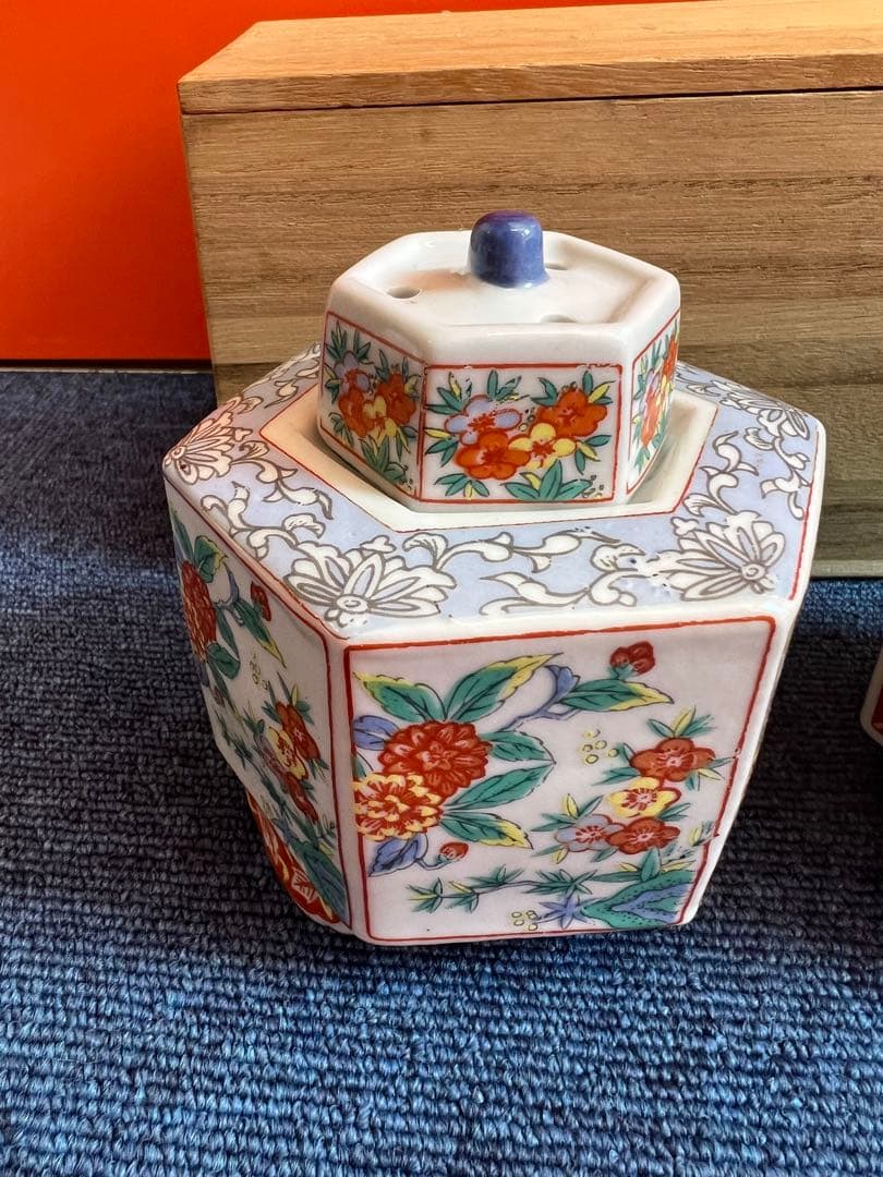 858有田焼　幸楽窯　角福　香炉　2客