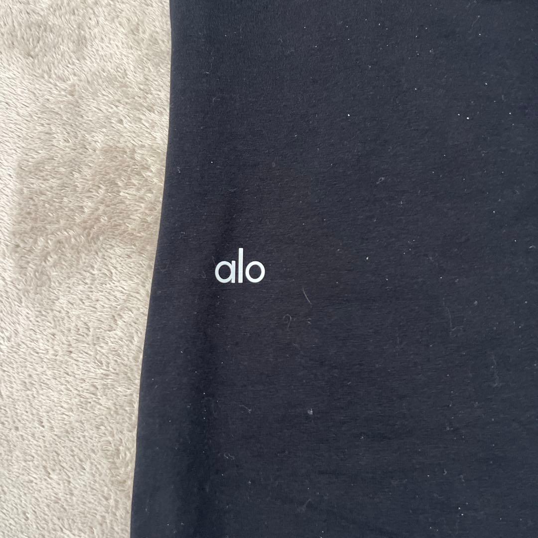 alo パンツ Sサイズ