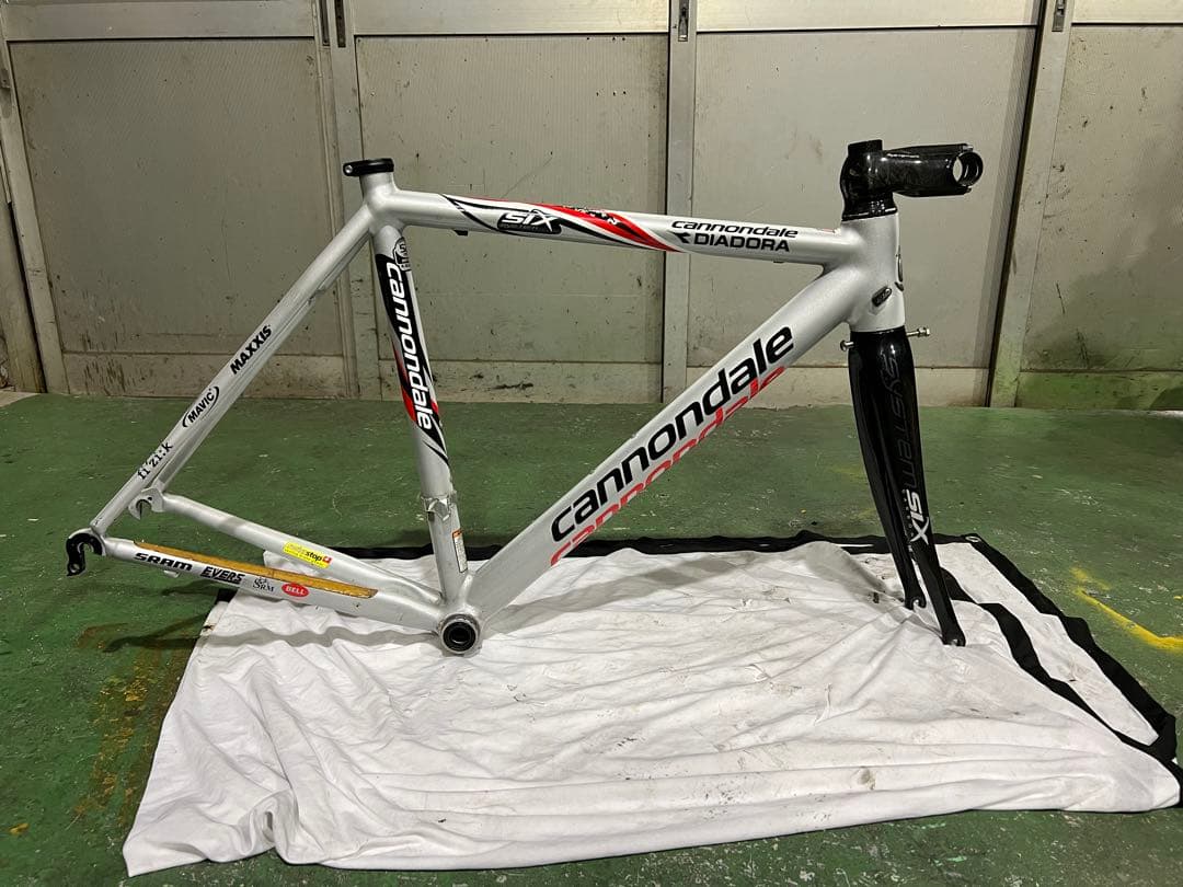 cannondale System Sixカーボンフレーム